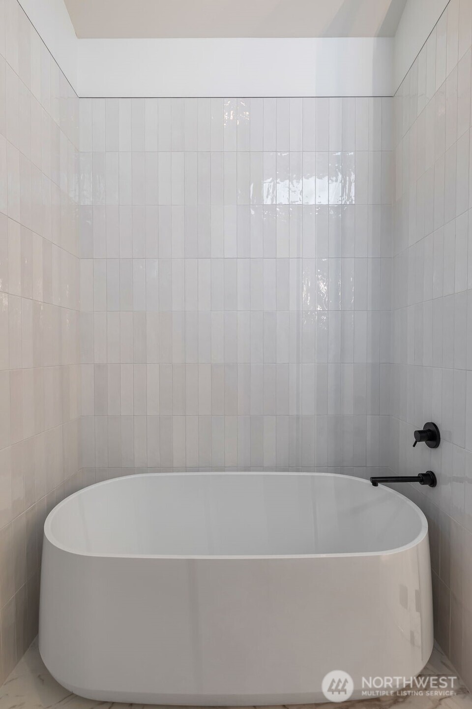 1198 129th Court NE, Bellevue, WA 98005