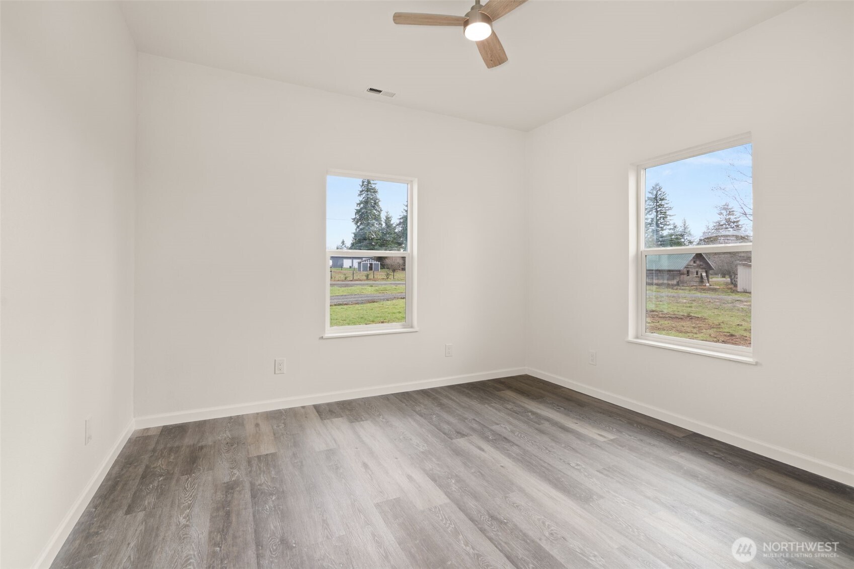 107 Winwood Ln , Winlock, WA 98596
