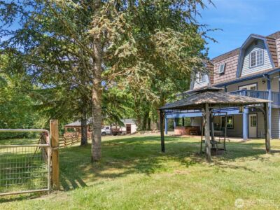 13505 E Victor Road , Gig Harbor, WA 98329 - Photo 4