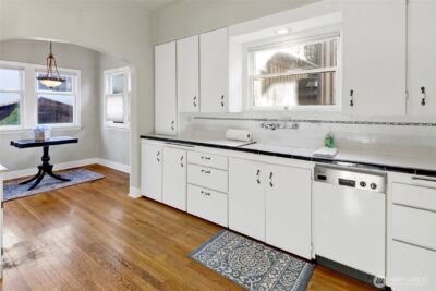 1211 14th Street , Bellingham, WA 98225 - Photo 10