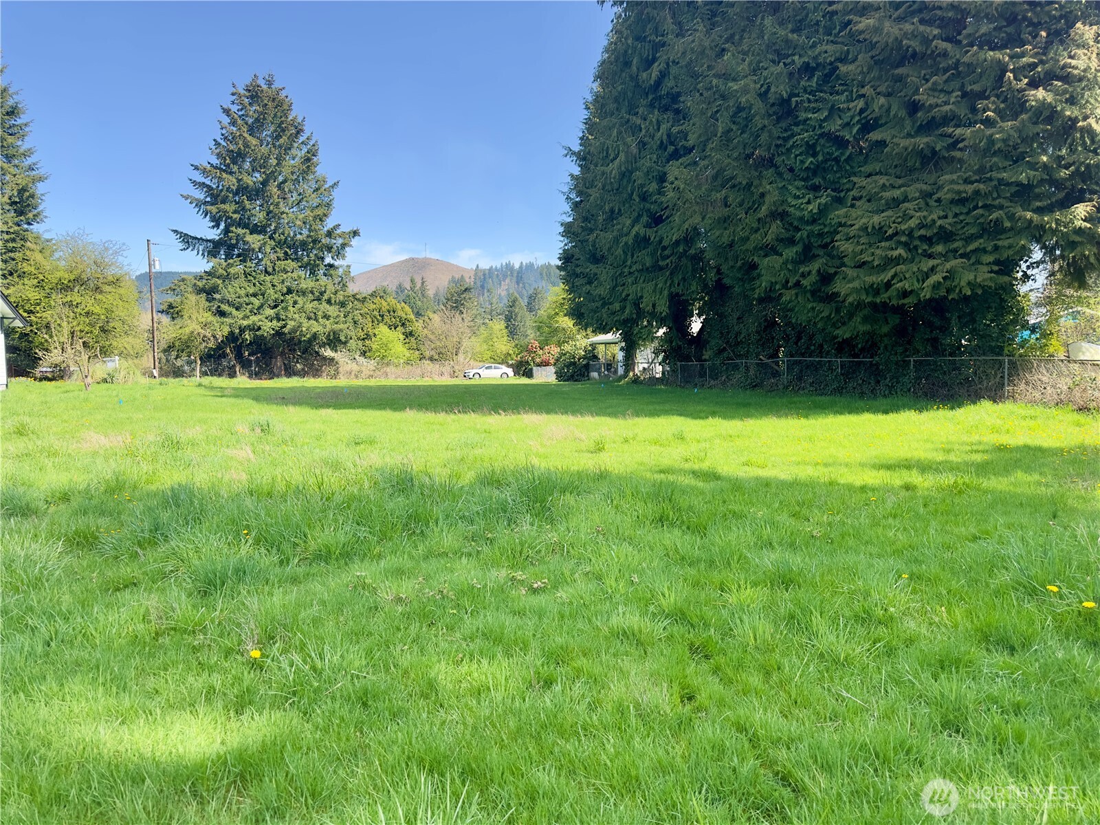 715 NE Pioneer Avenue NE, Castle Rock, WA 98611