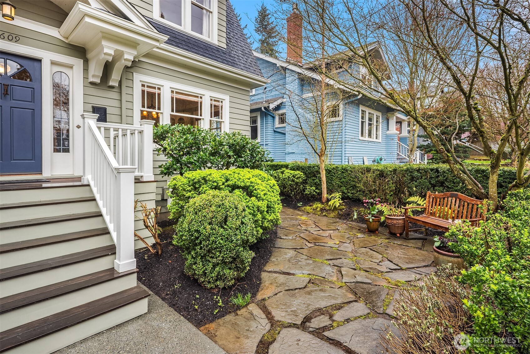 3609 Burke Avenue N, Seattle, WA 98103