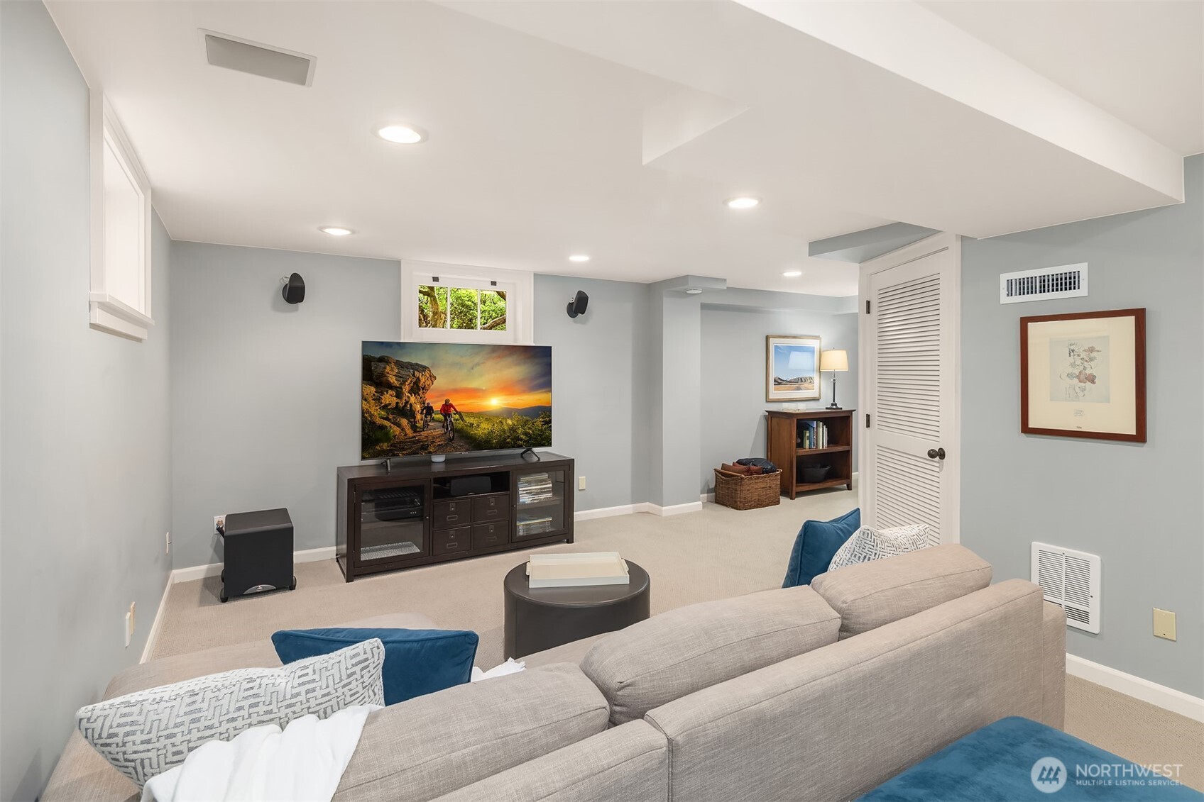 3609 Burke Avenue N, Seattle, WA 98103