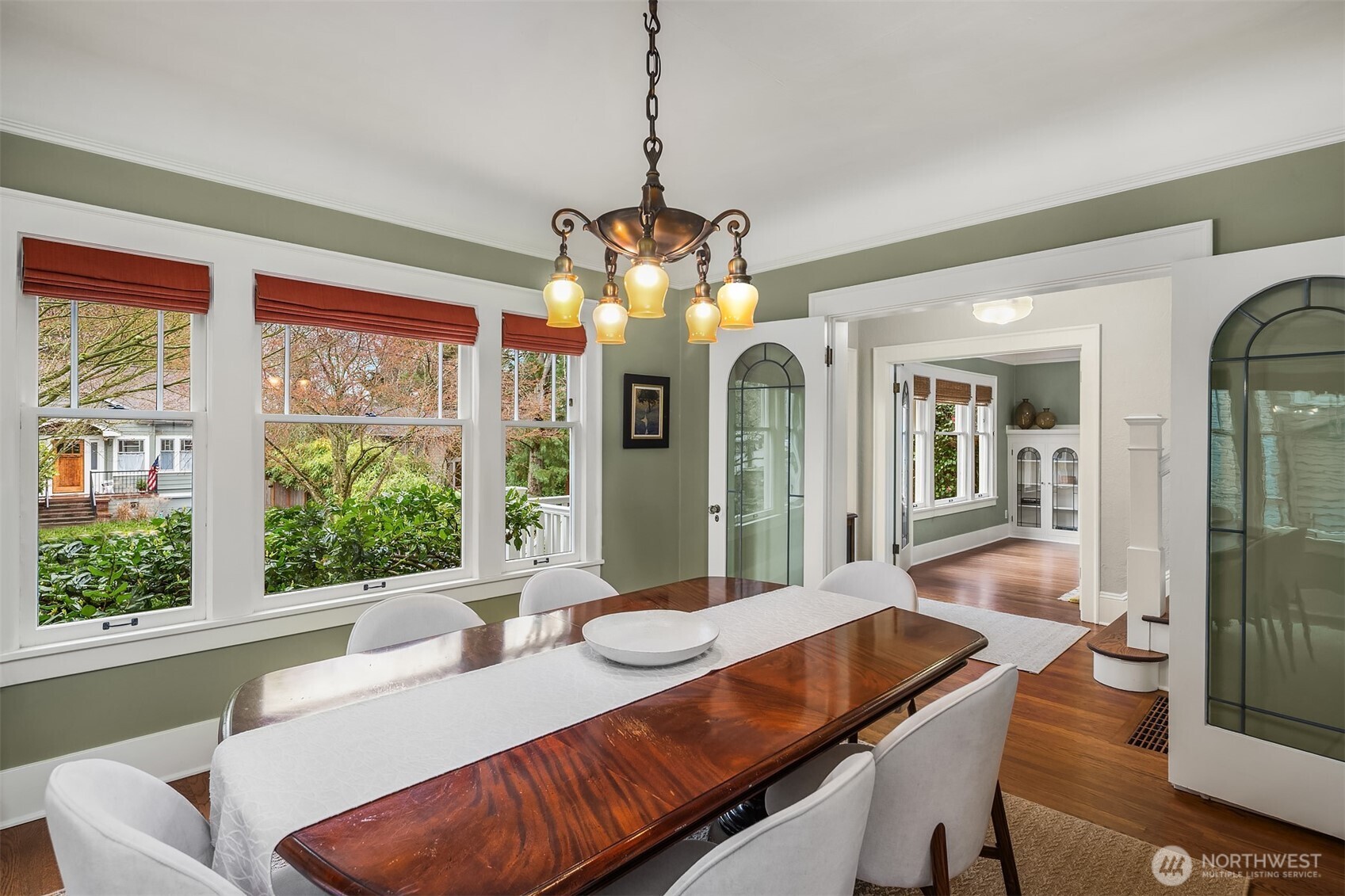 3609 Burke Avenue N, Seattle, WA 98103