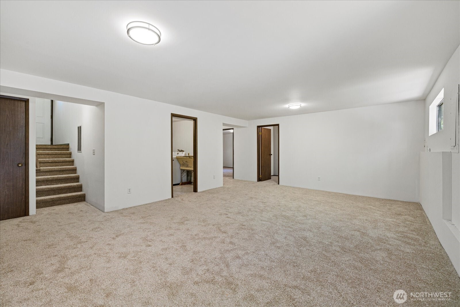 7223 NE 160th Street , Kenmore, WA 98028