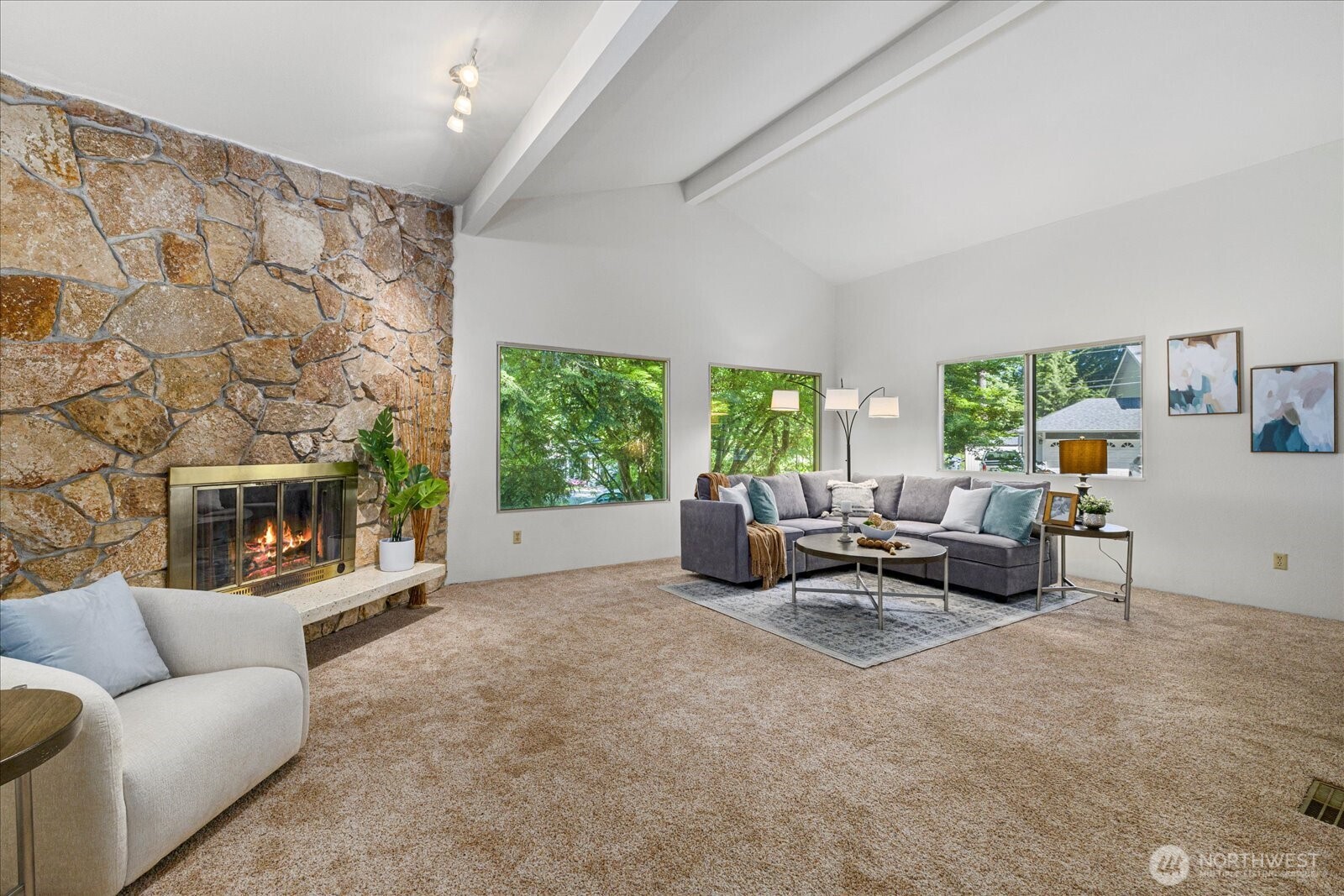 7223 NE 160th Street , Kenmore, WA 98028