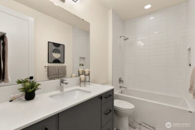 27 Tulalip Key , Bellevue, WA 98006 - Photo 35