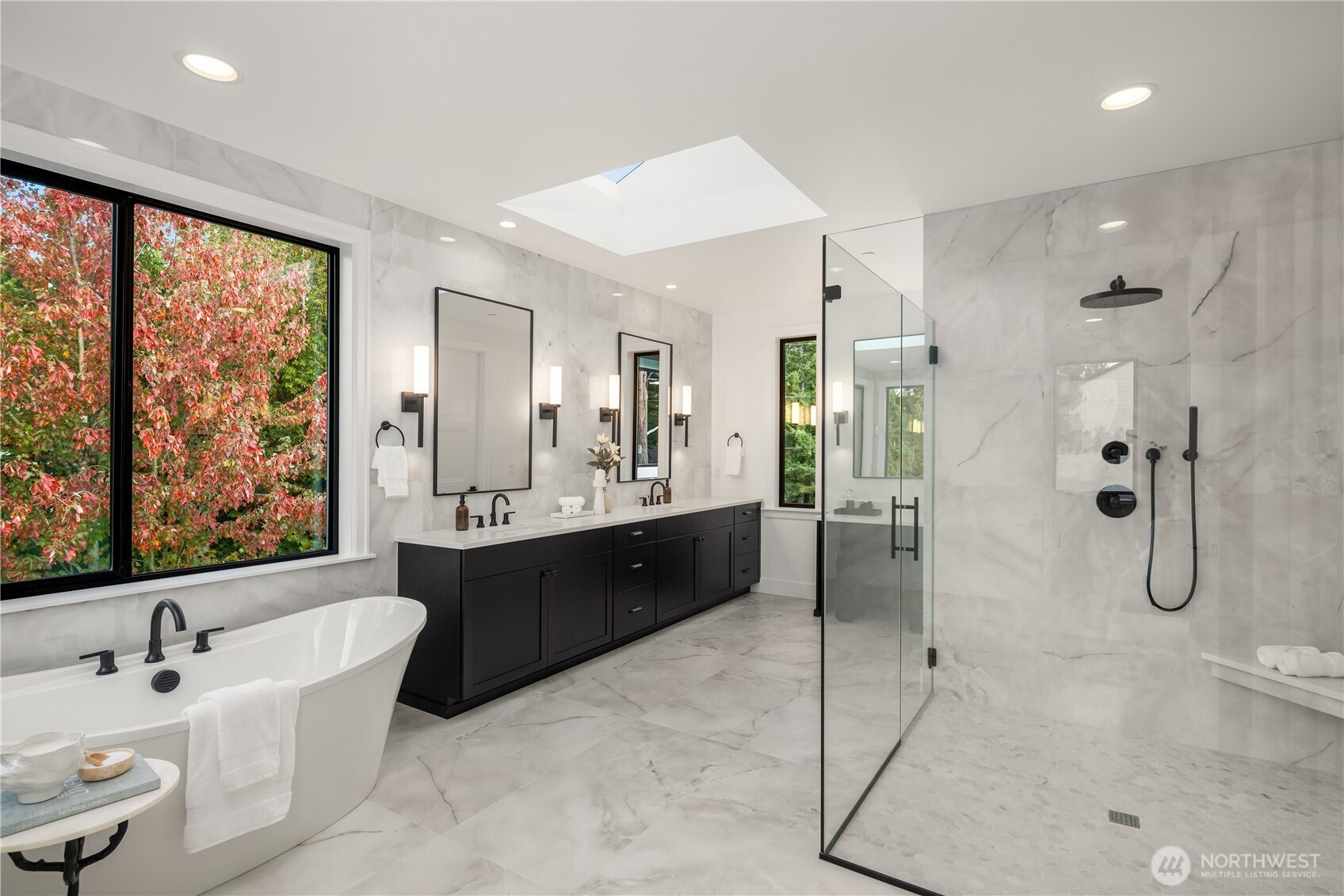 13988 SE 5th Street , Bellevue, WA 98005