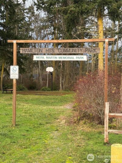 1042 Crest Avenue , Port Townsend, WA 98368 - Photo 6