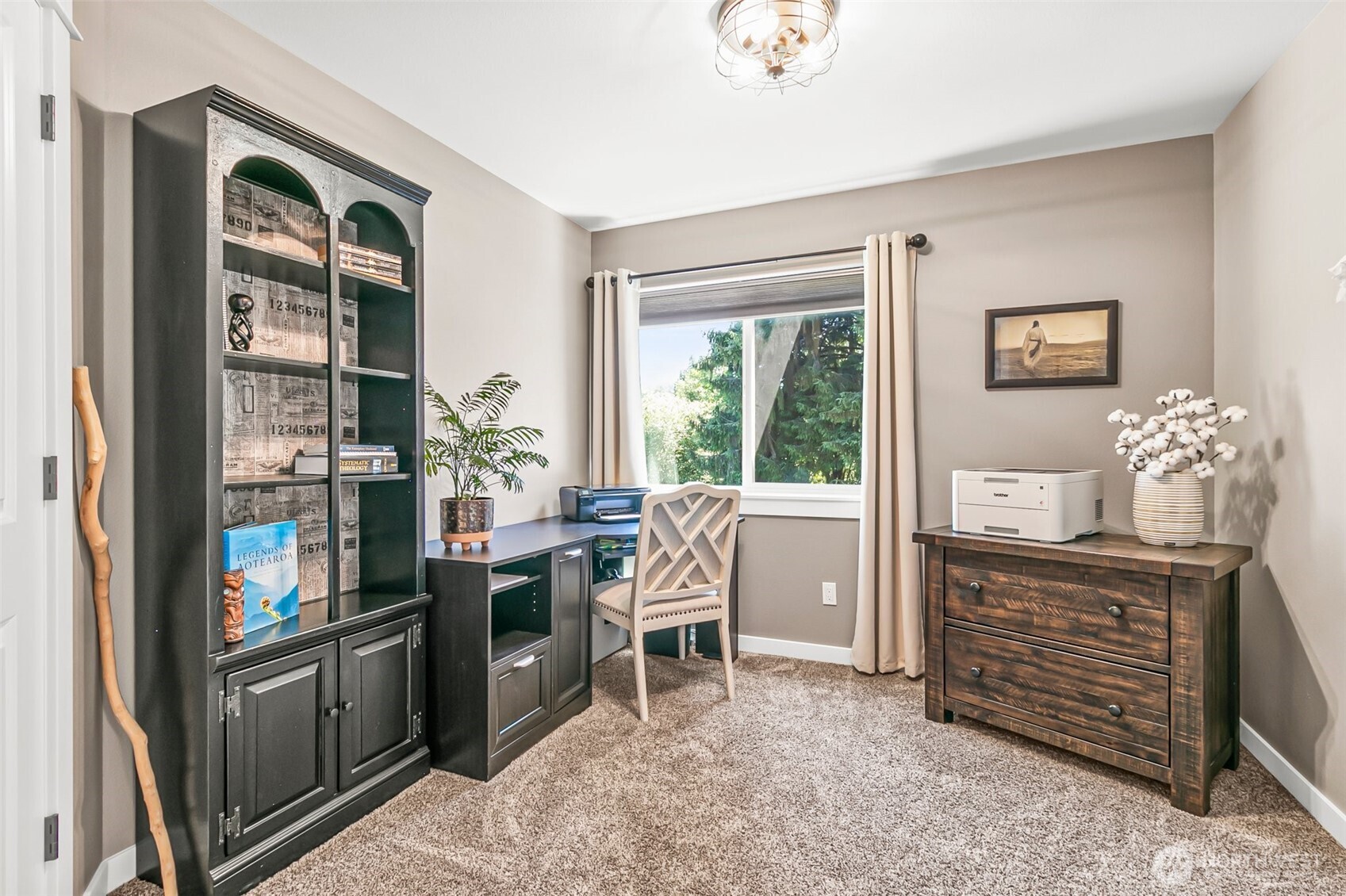 32794 Abrams Avenue , Black Diamond, WA 98010