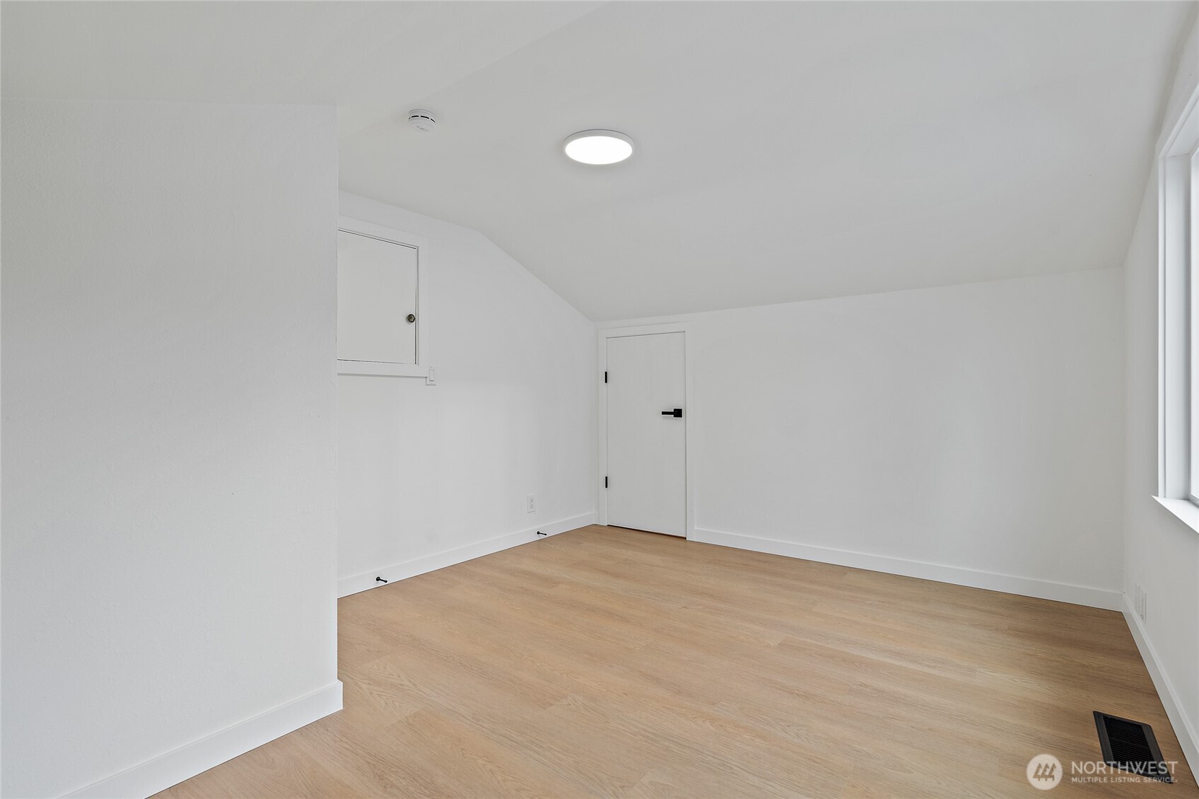 19628 Heinz Place , Lynnwood, WA 98036-5828