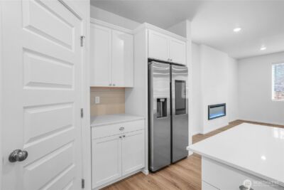 20444 Myrtle Place E, Bonney Lake, WA 98391 - Photo 4