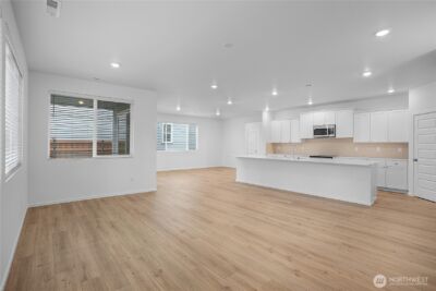 20444 Myrtle Place E, Bonney Lake, WA 98391 - Photo 6