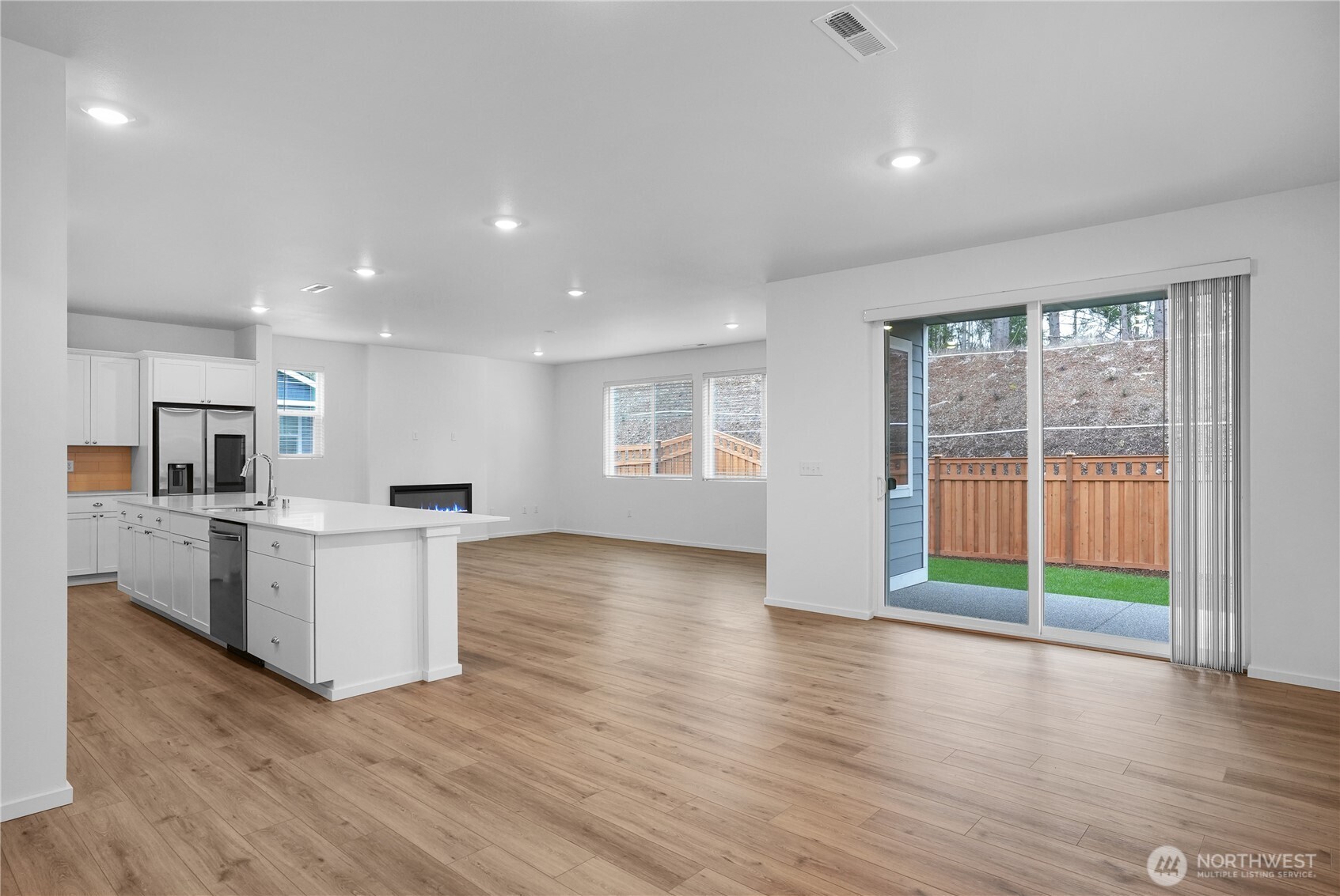 20444 Myrtle Place E, Bonney Lake, WA 98391