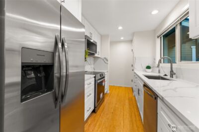 1218 101st Place NE, Bellevue, WA 98004 - Photo 10