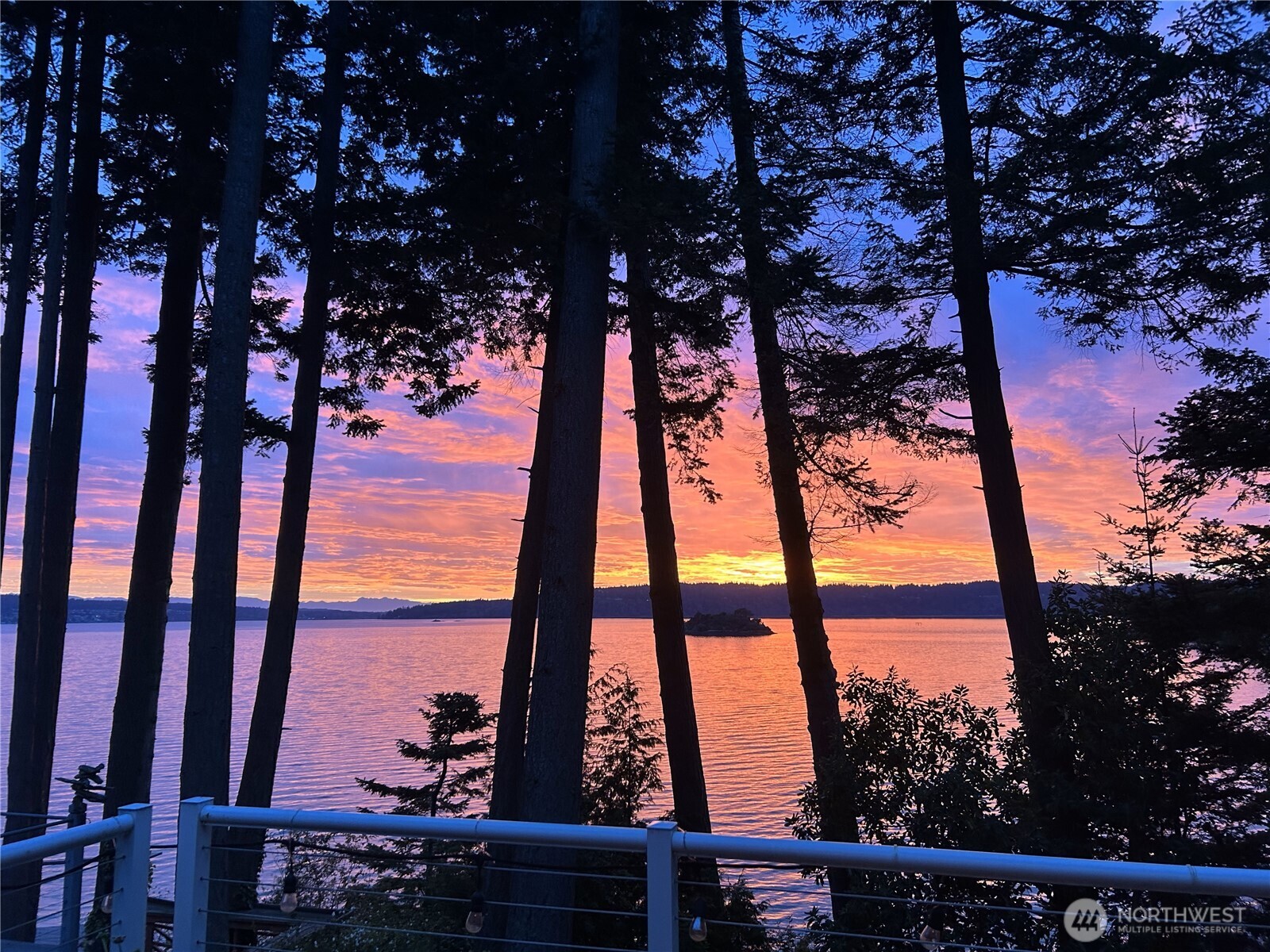 17934 Cobahud Road , La Conner, WA 98257