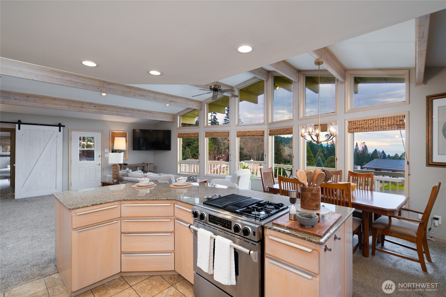 4402 Bryce Drive , Anacortes, WA 98221