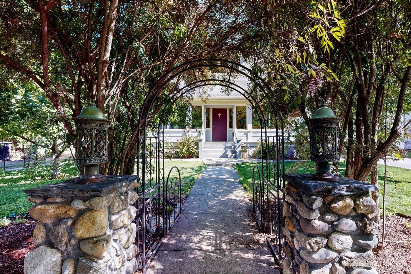 713 Whitman Street , Walla Walla, WA 99362