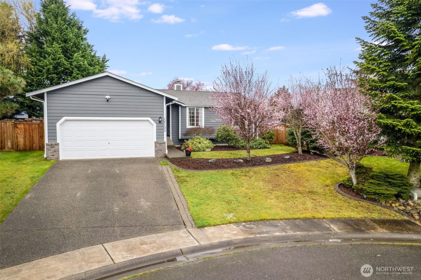 17125 114th Avenue Ct E, Puyallup, WA 98374