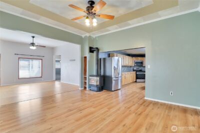 108 2nd Street SE, Rainier, WA 98576 - Photo 6