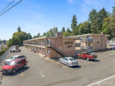 6630 202nd Street SW, Lynnwood, WA 98036 - Photo 2