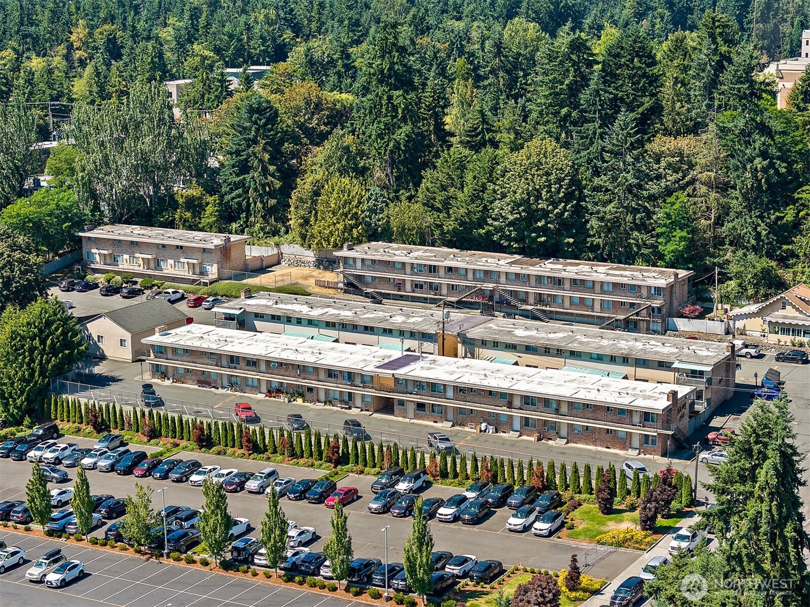 6630 202nd Street SW, Lynnwood, WA 98036