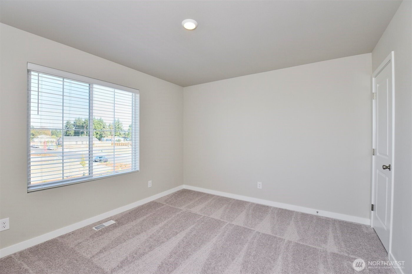 9751 Hay Street SE, Yelm, WA 98597