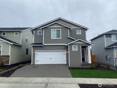 9745 Hay Street SE, Yelm, WA 98597