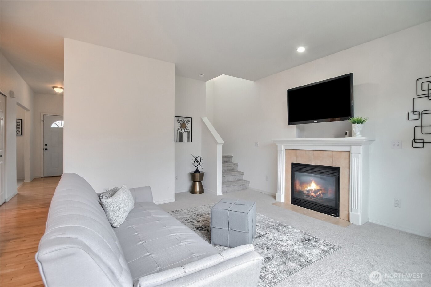 512 29th Ave SE, Puyallup, WA 98374