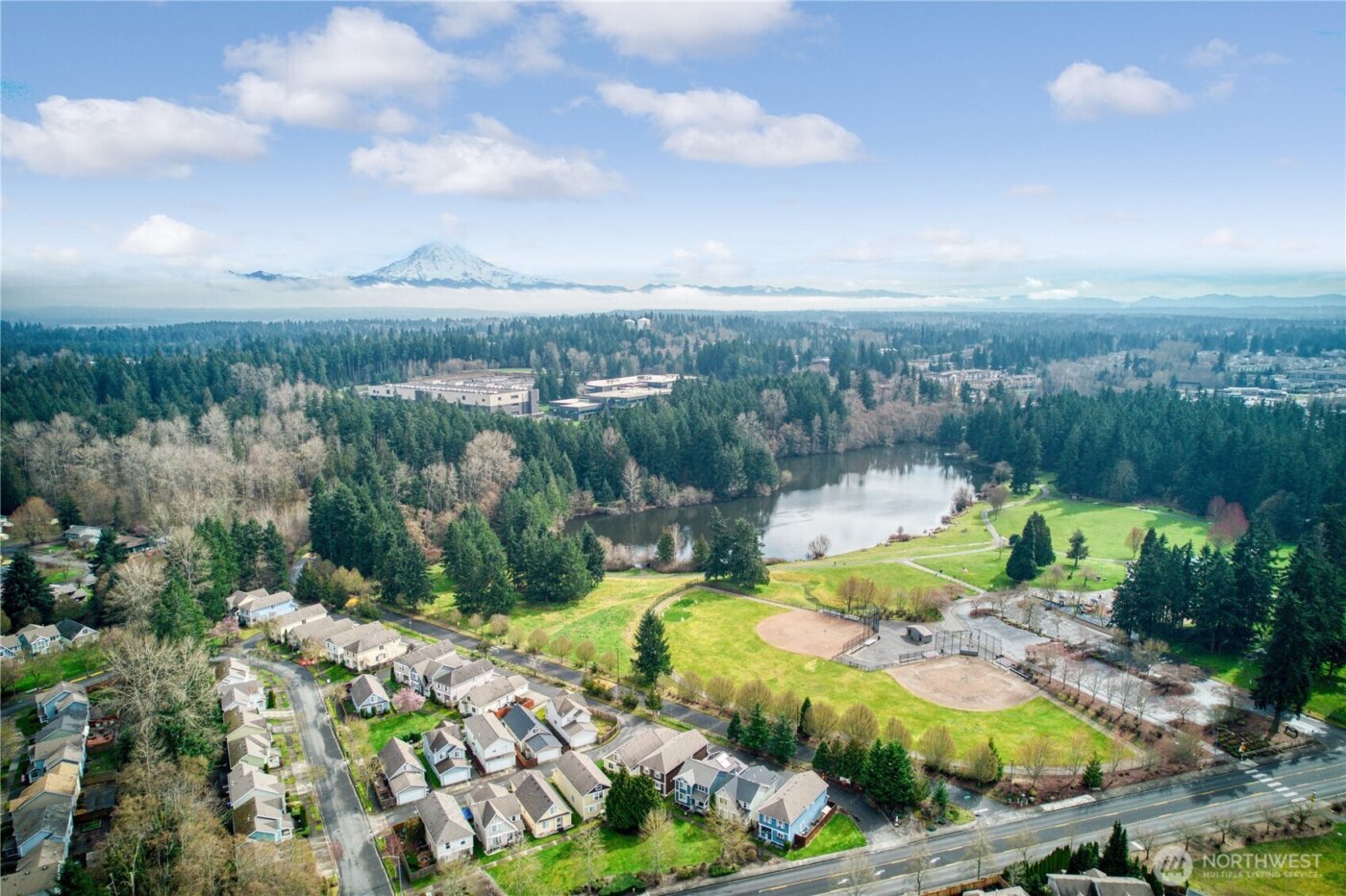 512 29th Ave SE, Puyallup, WA 98374