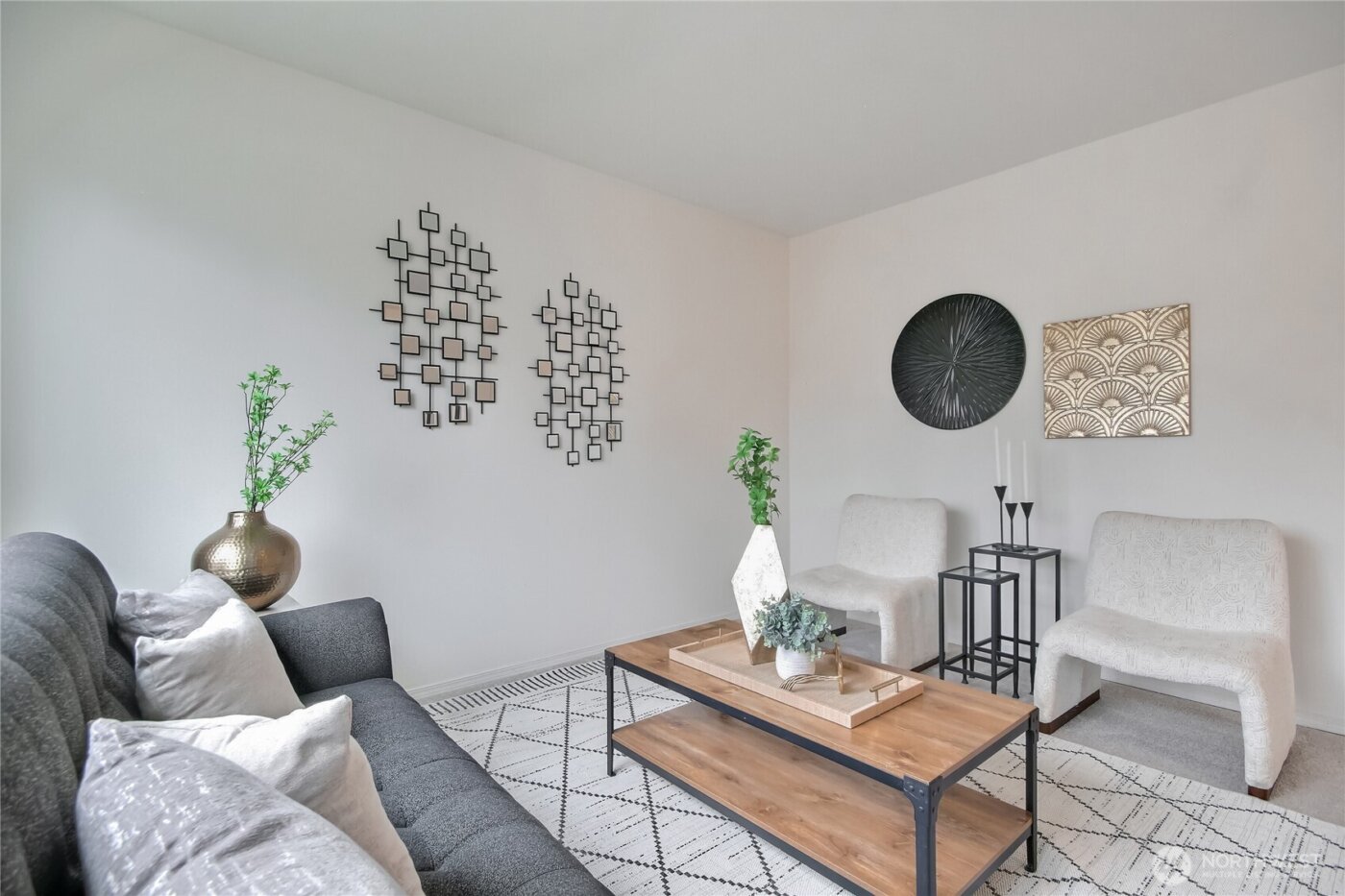 512 29th Ave SE, Puyallup, WA 98374