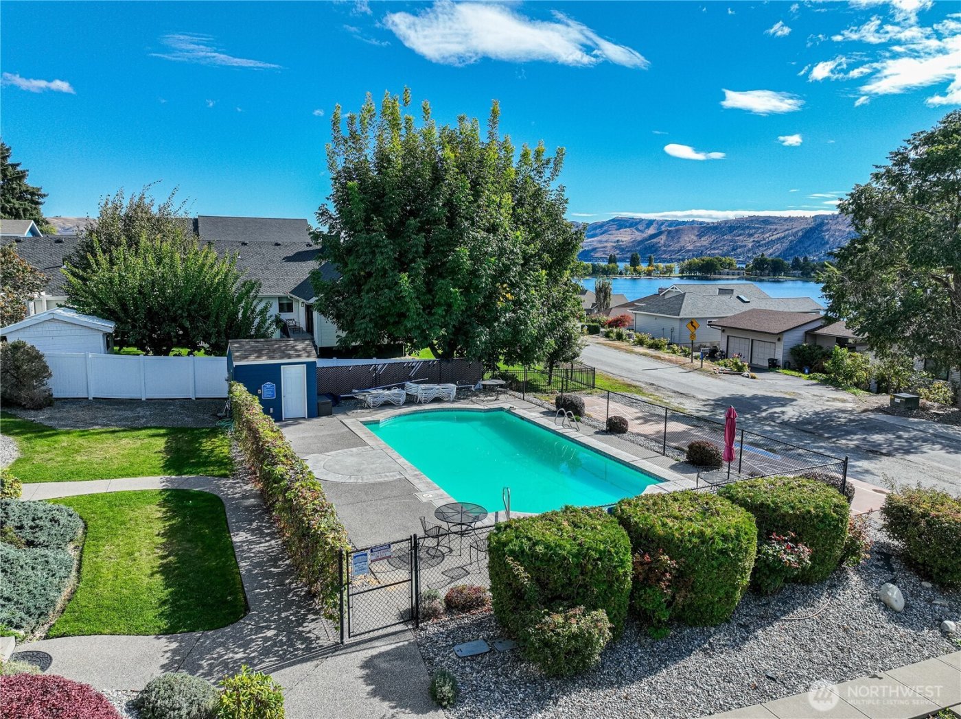 744 Wapato Way ##B, Manson, WA 98831