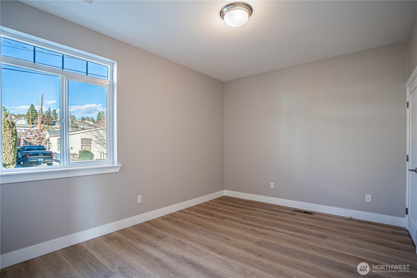 744 Wapato Way ##C, Manson, WA 98831