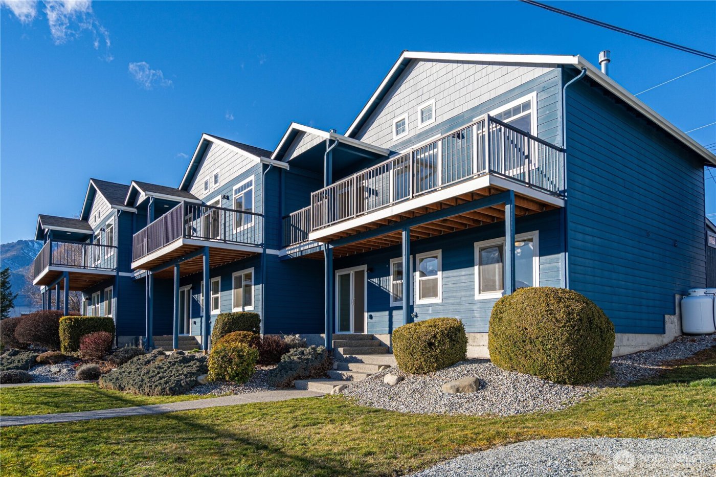 744 Wapato Way ##C, Manson, WA 98831