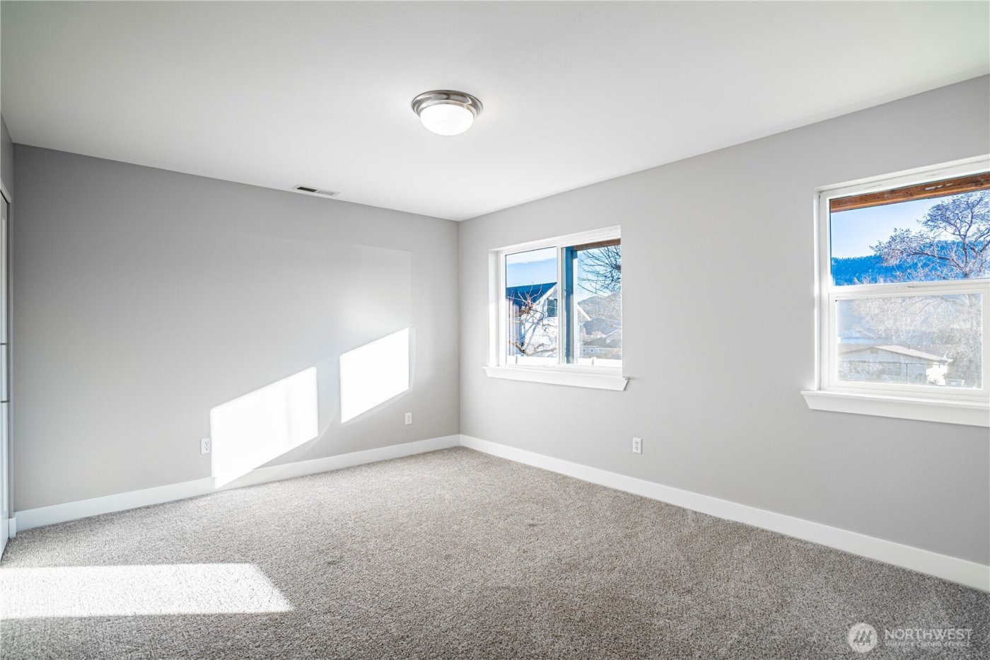 744 Wapato Way ##C, Manson, WA 98831