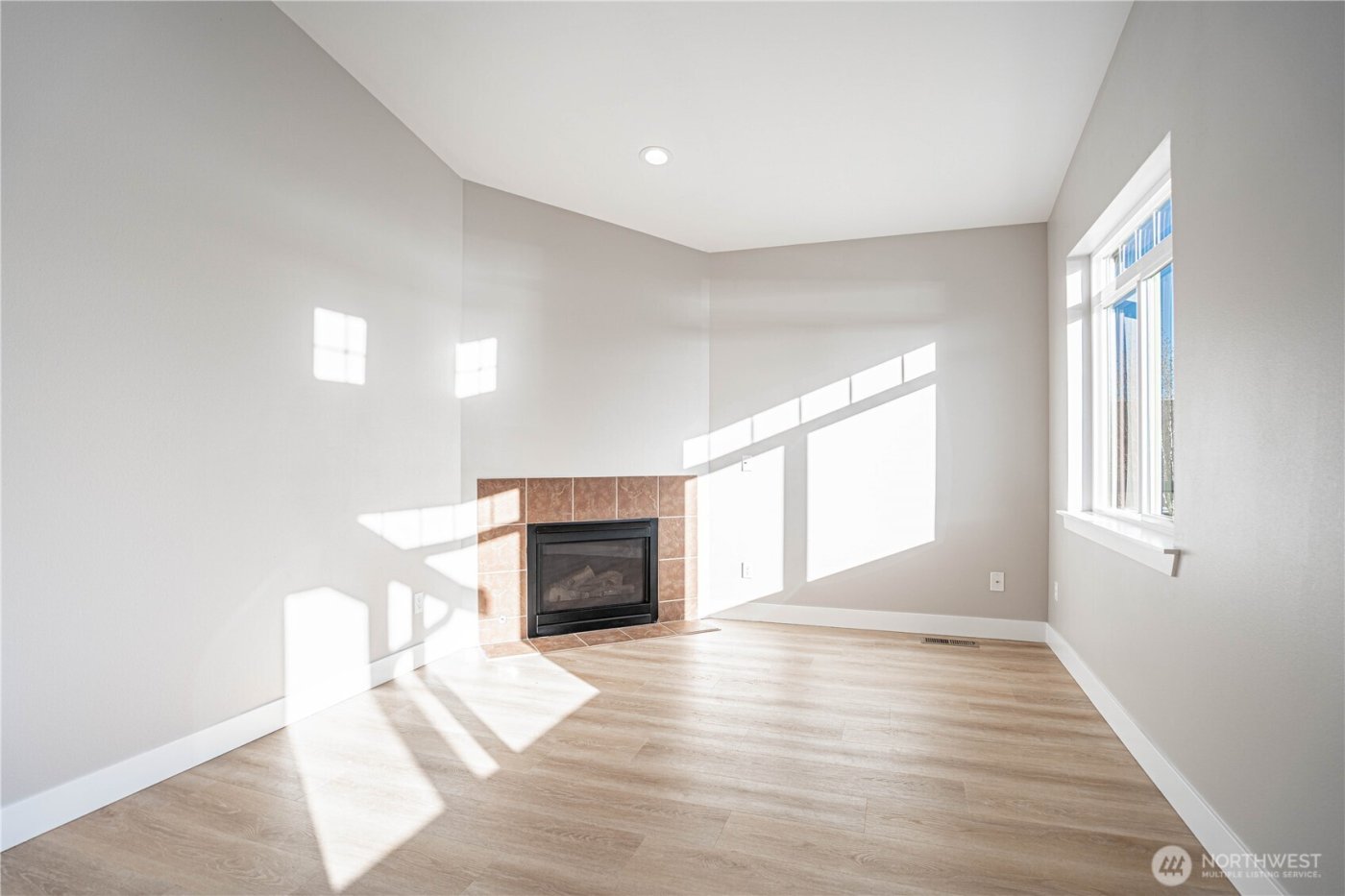 744 Wapato Way ##C, Manson, WA 98831