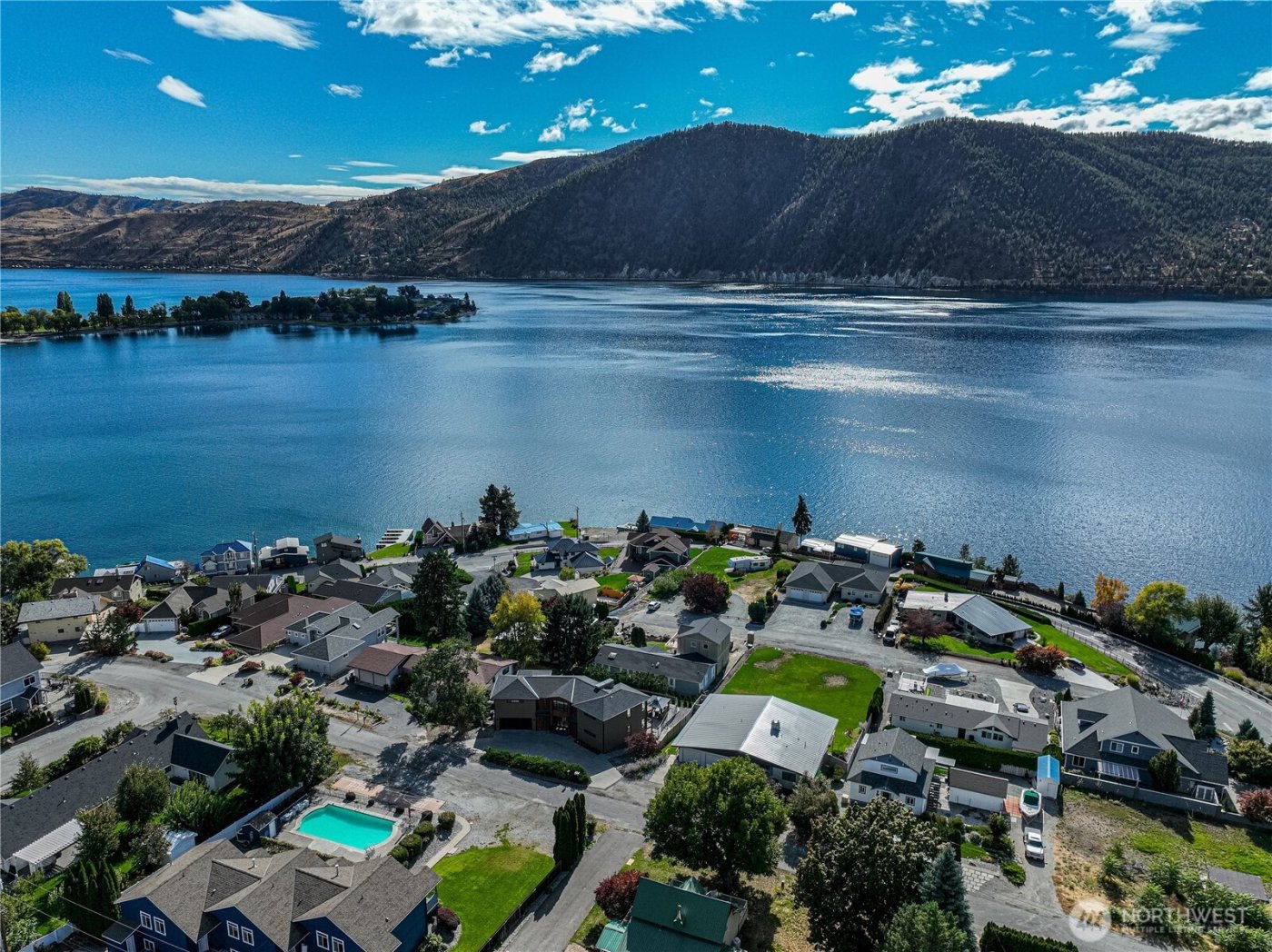 744 Wapato Way ##C, Manson, WA 98831