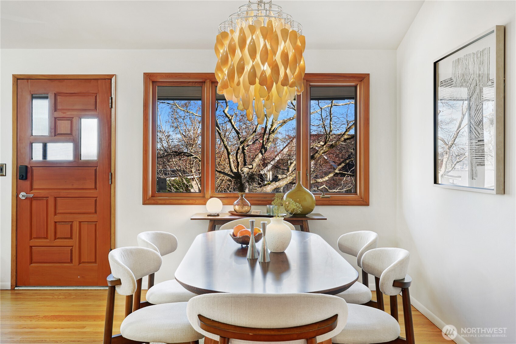 839 W Etruria Street , Seattle, WA 98119