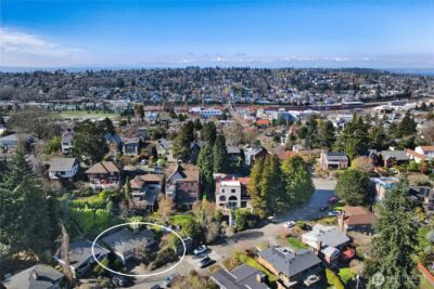 839 W Etruria Street , Seattle, WA 98119 - Photo 39