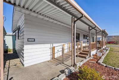 1313 Harrison Avenue #221, Centralia, WA 98531-4513 - Photo 4