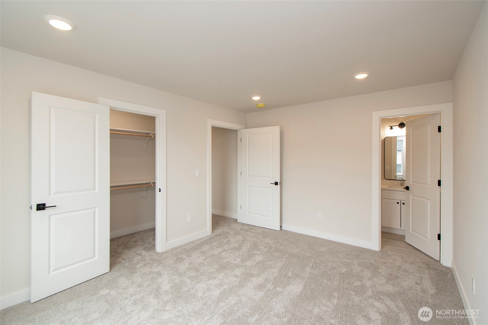 45 Sussex Court #16, Sequim, WA 98382