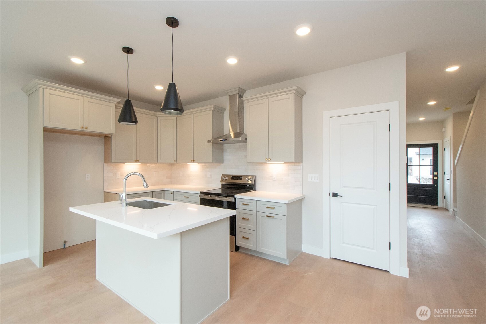 45 Sussex Court #16, Sequim, WA 98382