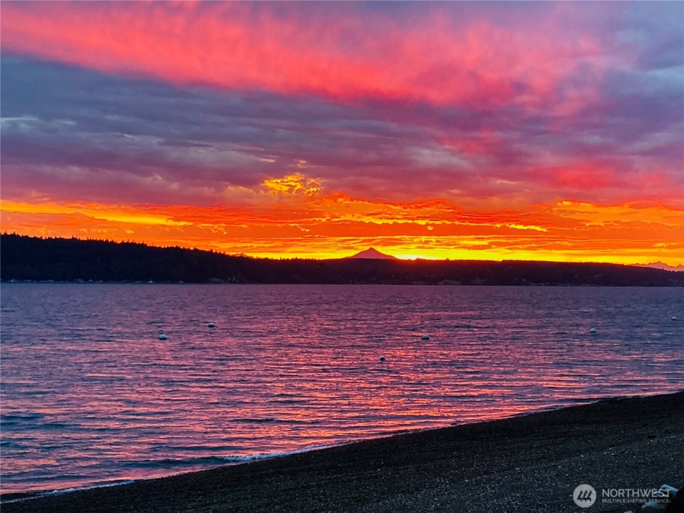 3151 Shoreline Drive , Camano Island, WA 98282