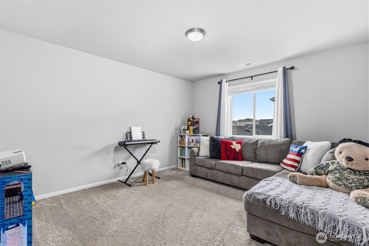 9274 Candytuft Drive SE, Tumwater, WA 98501