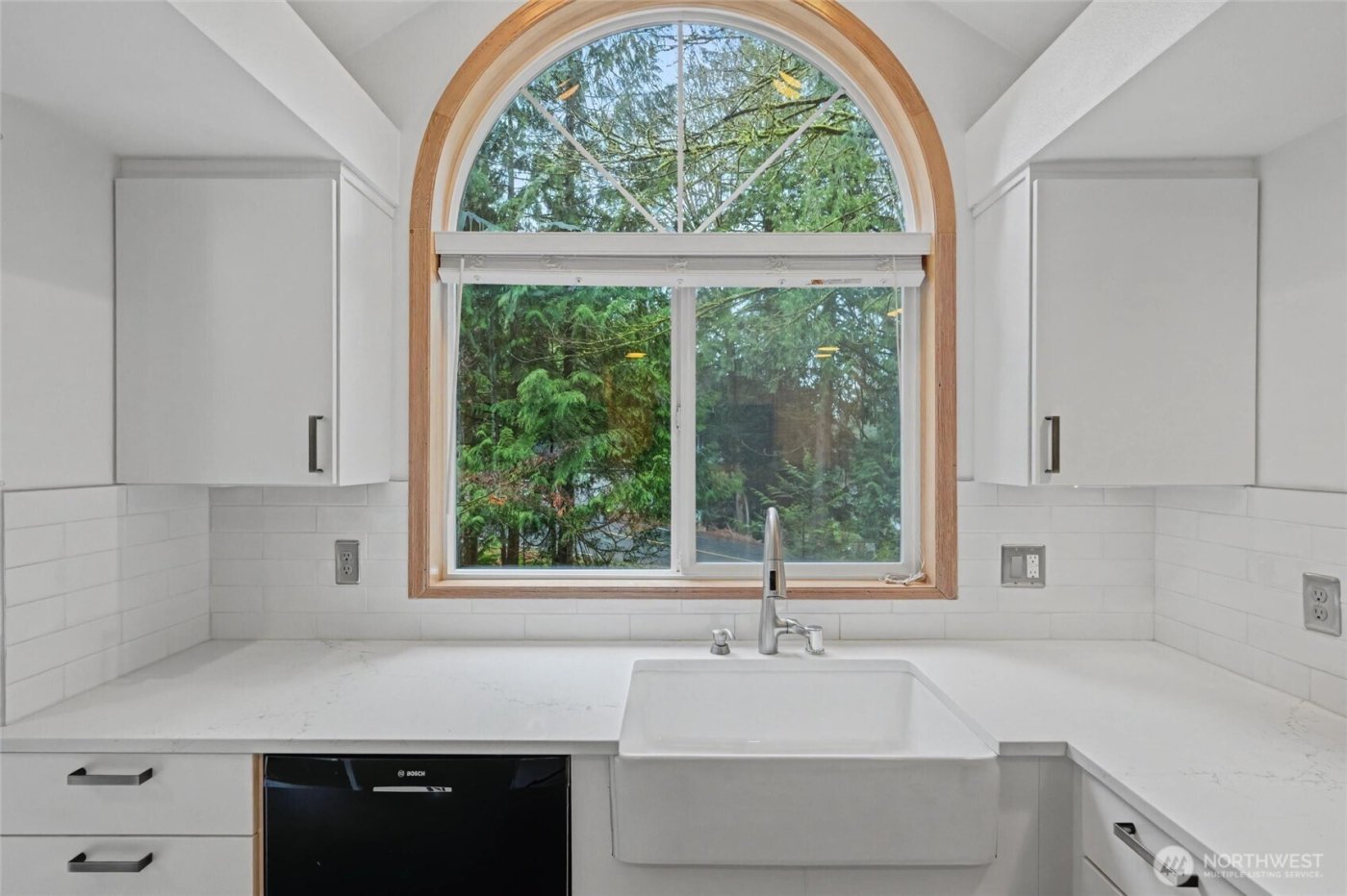 55 Green Hill , Bellingham, WA 98229