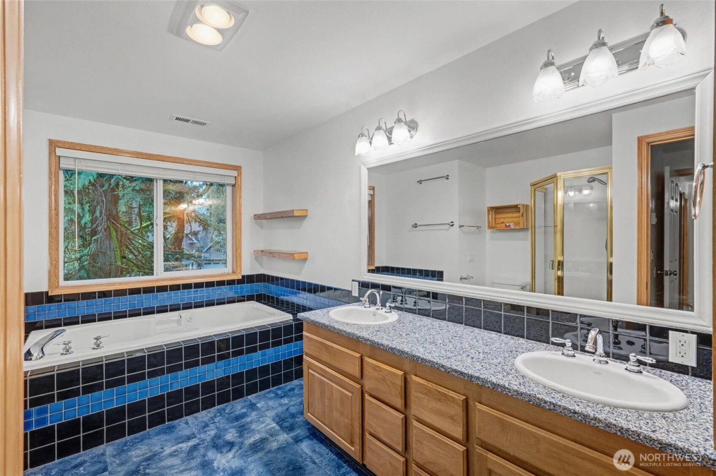 55 Green Hill , Bellingham, WA 98229