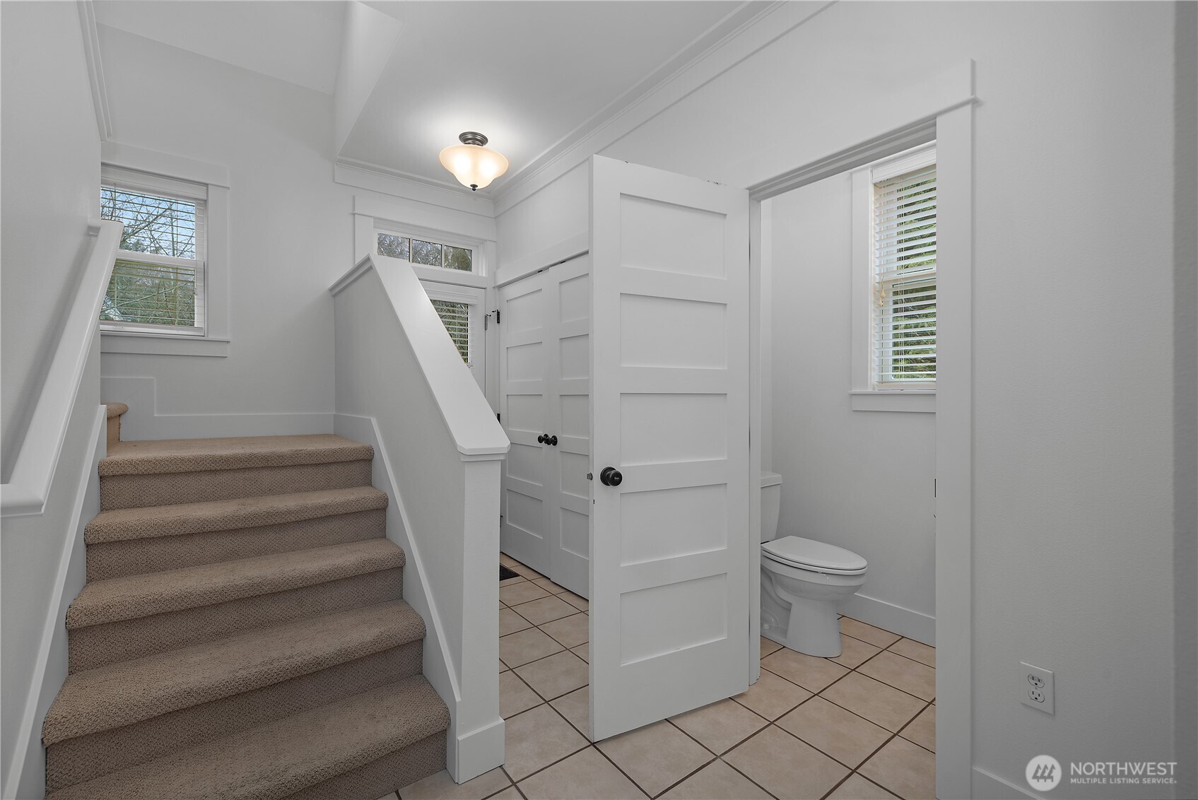 267 Compass Street , Pacific Beach, WA 98571