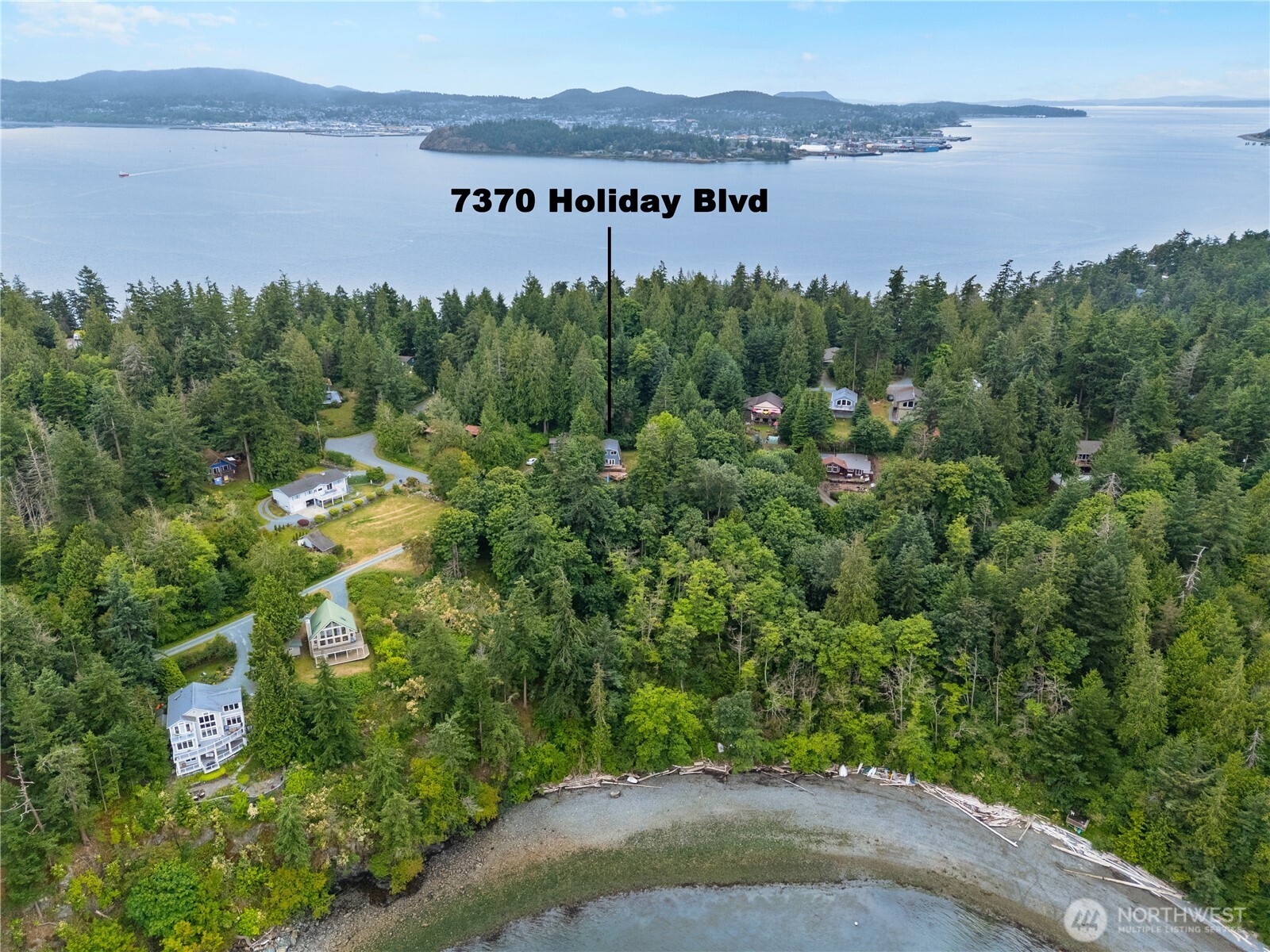 7370 Holiday Boulevard , Anacortes, WA 98221