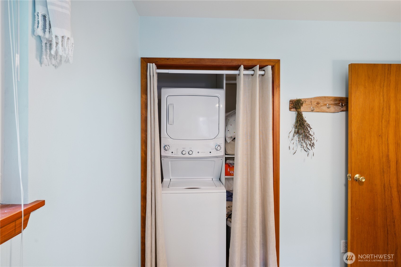 7370 Holiday Boulevard , Anacortes, WA 98221