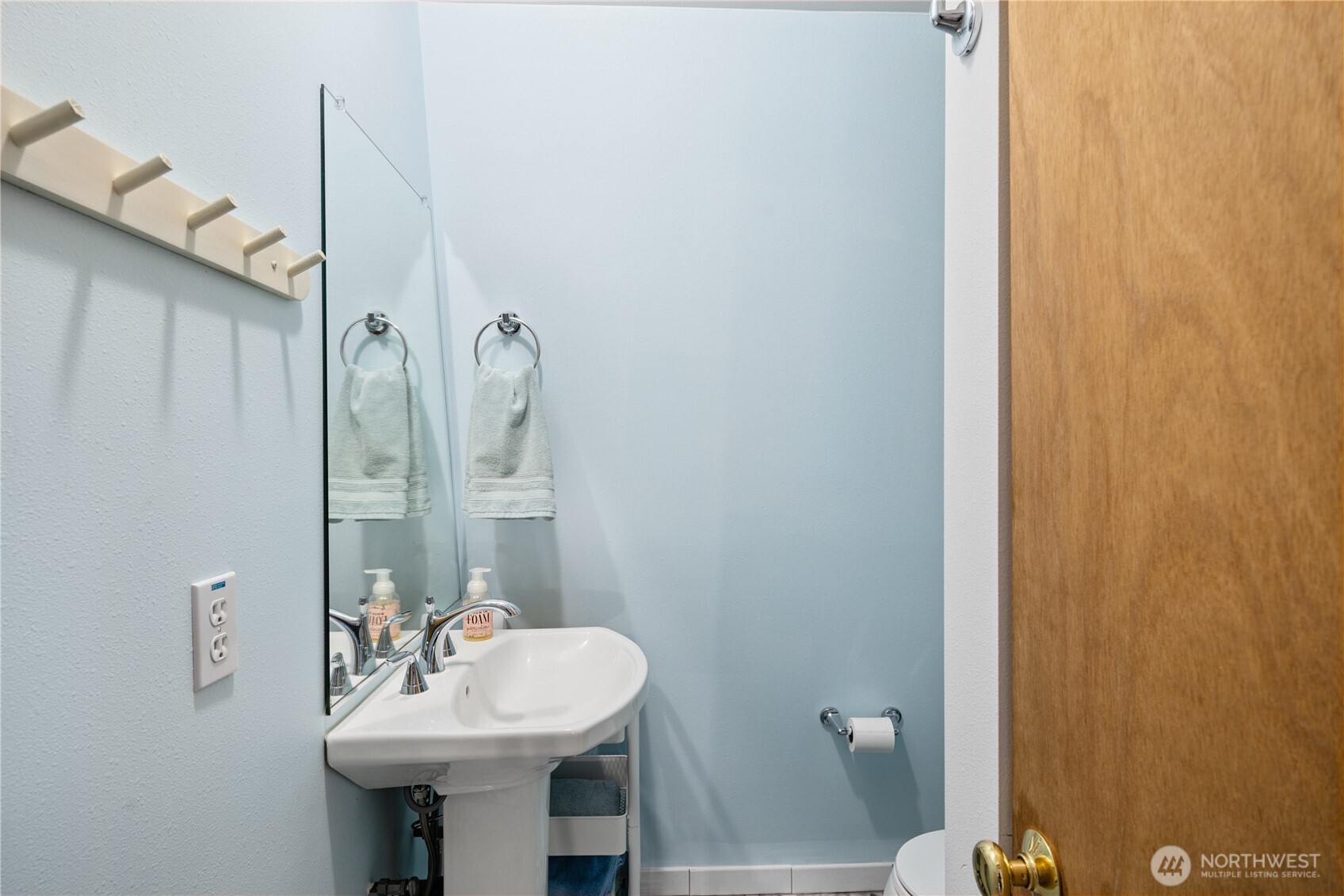 7370 Holiday Boulevard , Anacortes, WA 98221